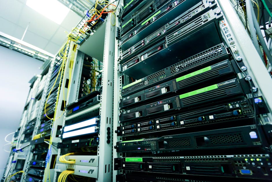 High-tech server rack u podatkovnom centru